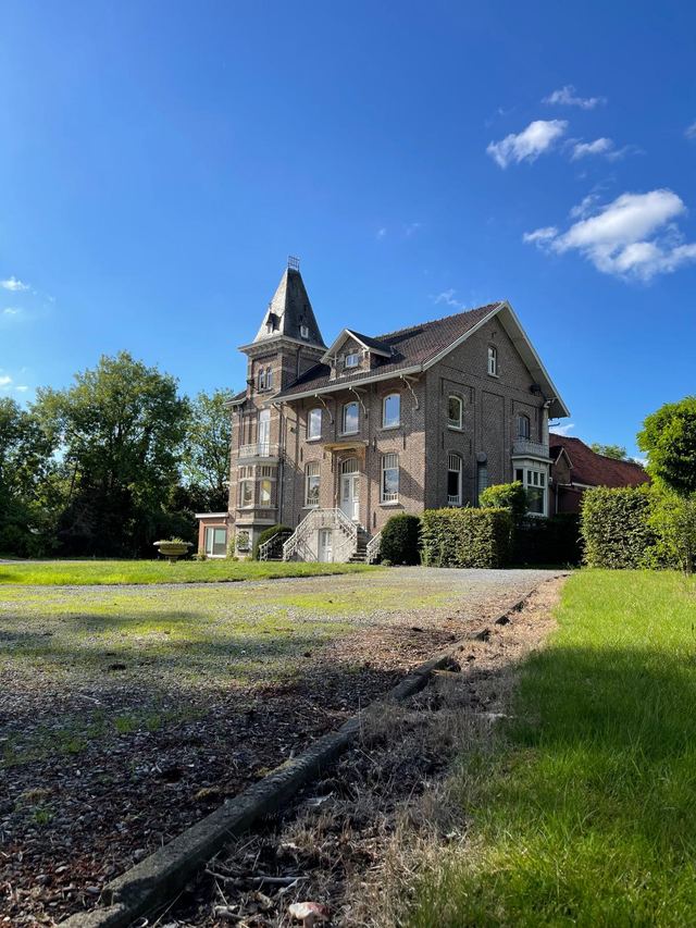 Salle Villa Flora, La Pinte