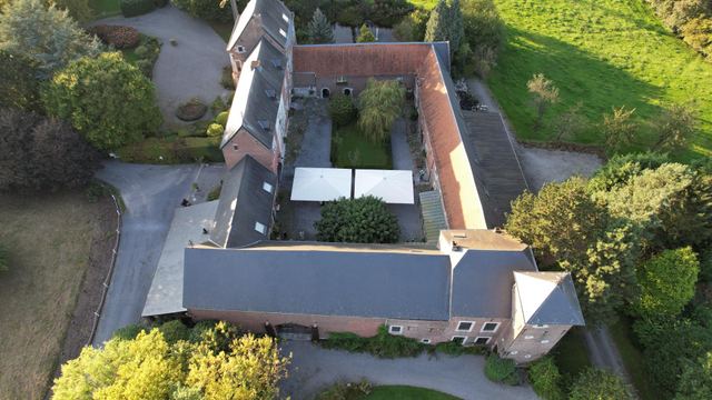Salle Château-ferme du Sart, Ampsin
